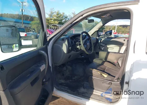 2014 Chevrolet Silverado 2500Hd Work Truck z USA, uszkodzony, nr VIN 1GC1KVCG9EF145773